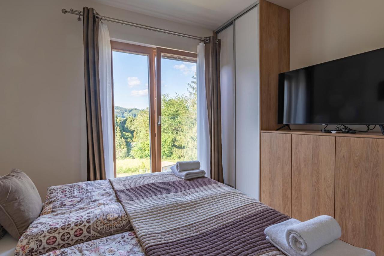 Apartman Jesienka, Hillside Dolny Kubin Exterior photo